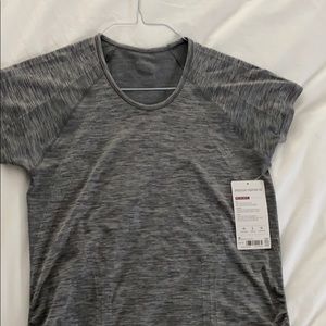 Athleta Speedlight Heather Tee Medium NWT